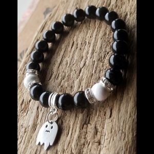 🖤👻 Ghost Charm Stone Bracelet Halloween Crystal Obsidian Black Goth White